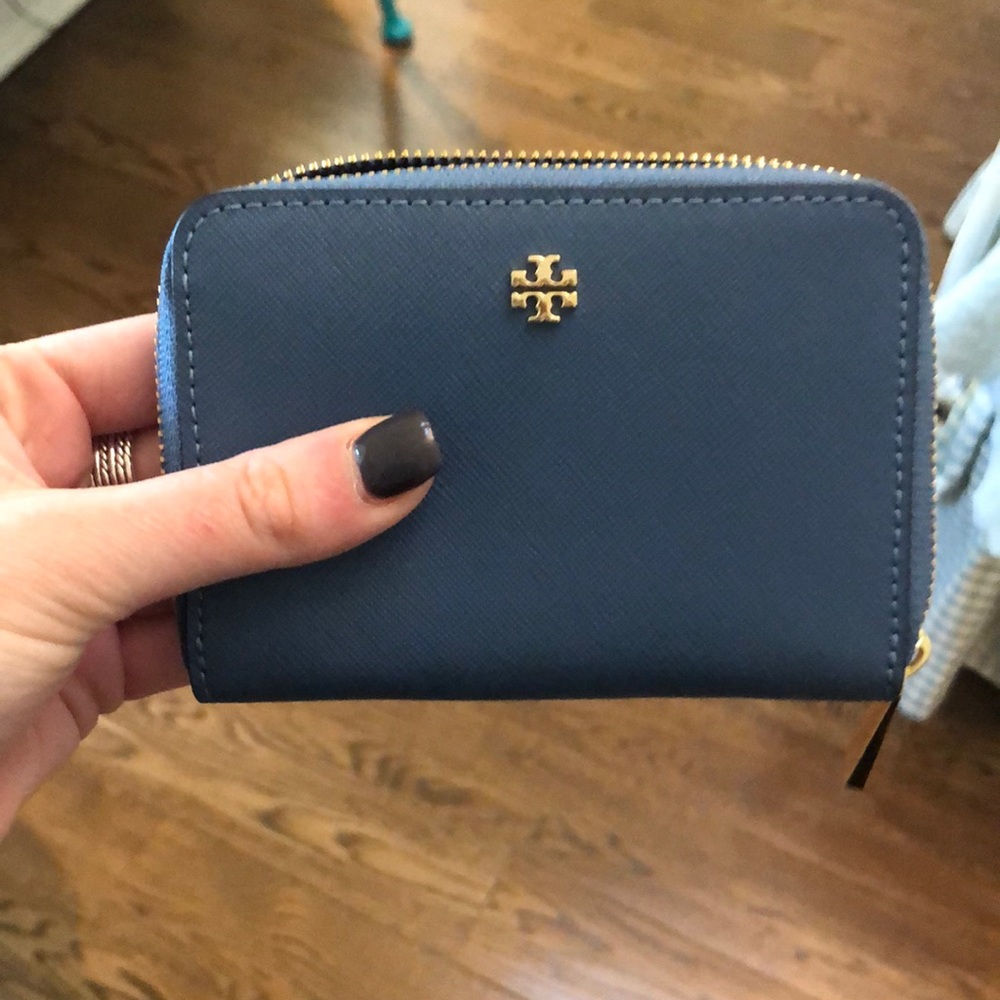 Tory Burch wallet